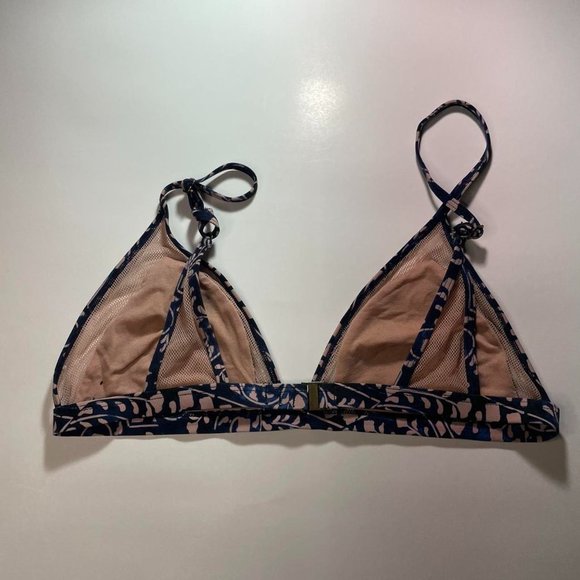 Rip Curl Swim Top With Mesh - Picture 2 of 3